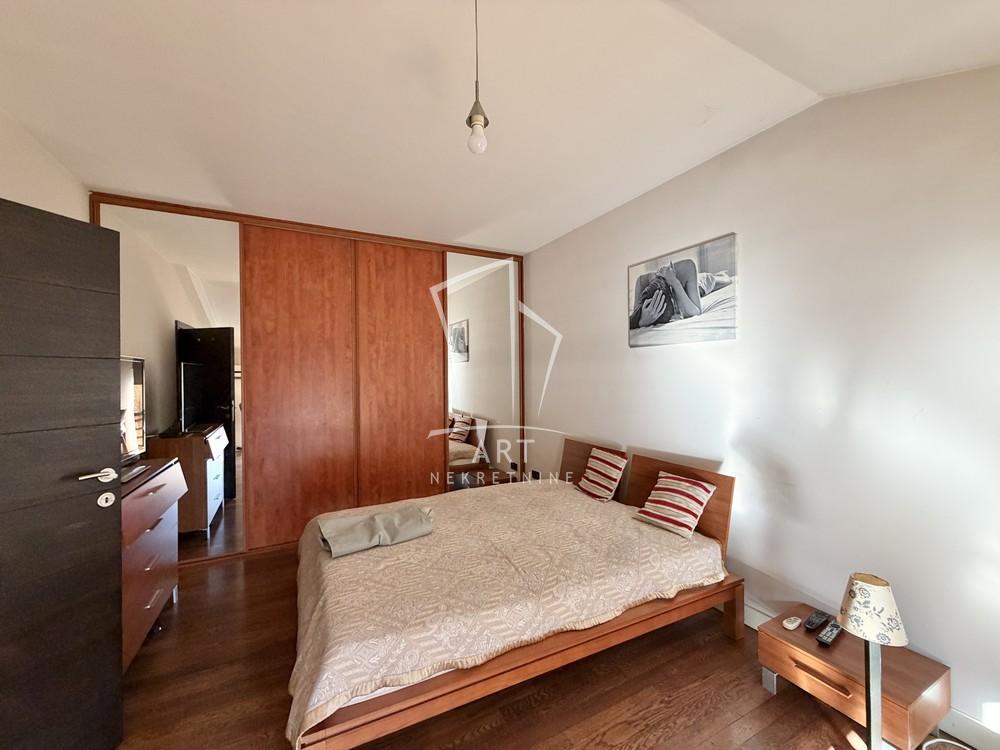 Slika 7 - Dositejeva, Četvorosoban stan za izdavanje, 155m2, 1.500€