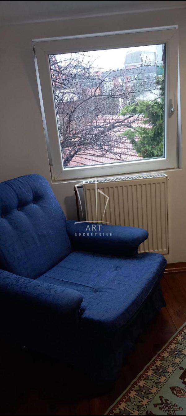 Slika 7 - Bukureška,  Kuća za izdavanje, 60m2, 650€