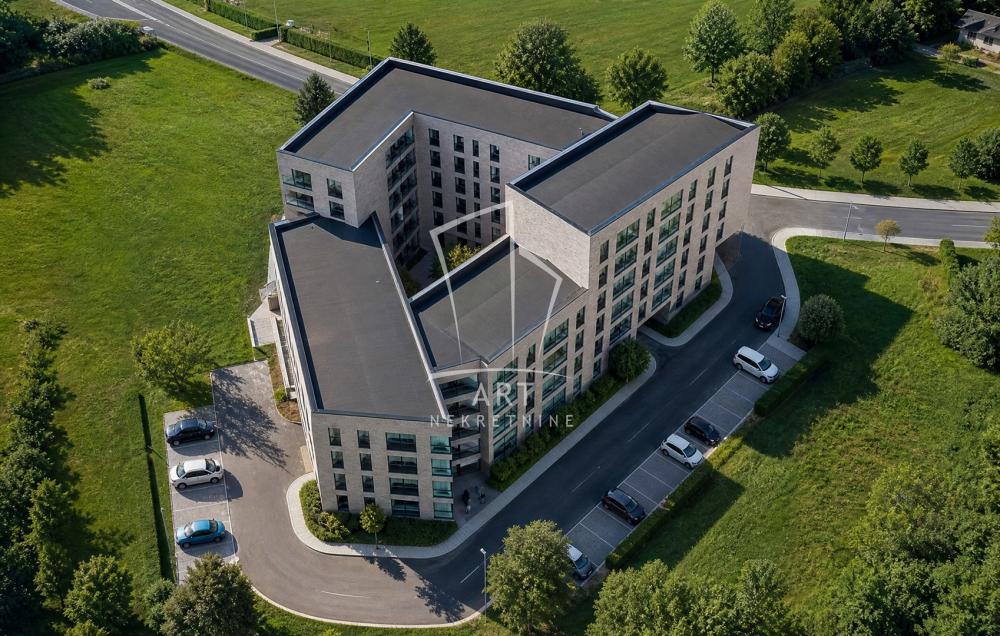 Slika 3 - Generala Đoke Popovića, Četvorosoban stan na prodaju, 92m2, 241.586€