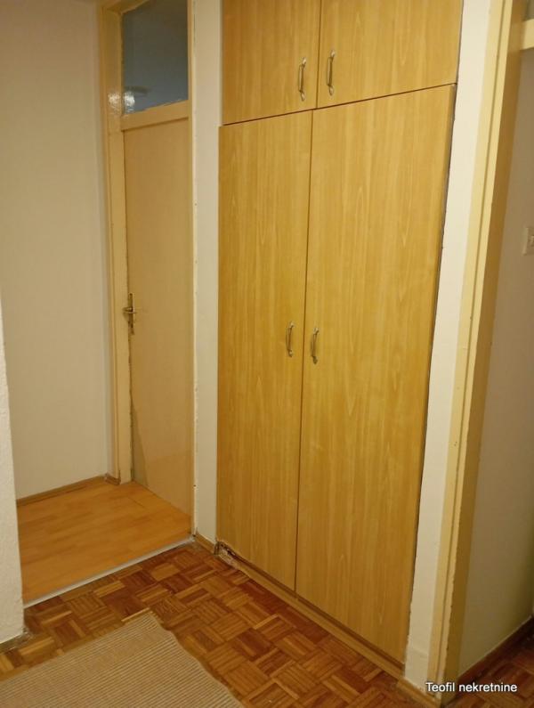 Slika 4 - Aleksandra Belića, Trosoban stan za izdavanje, 68m2, 550€