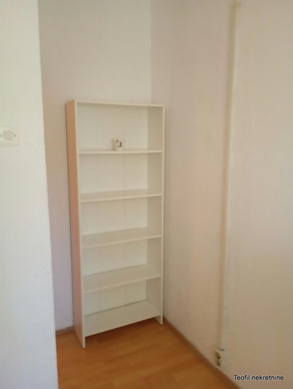 Slika 10 - Aleksandra Belića, Trosoban stan za izdavanje, 68m2, 550€