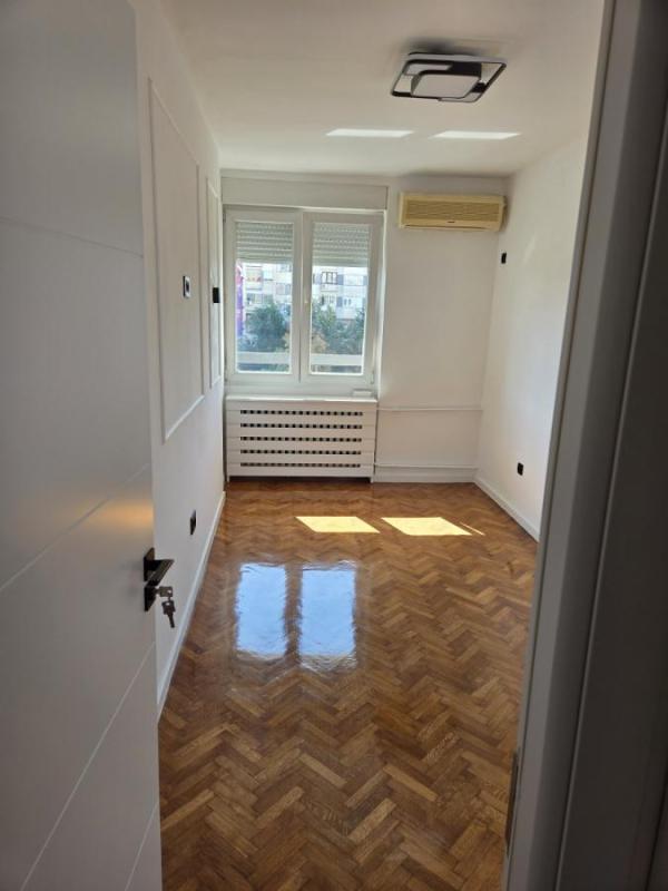 Slika 4 - Trosoban stan na prodaju, 64m2, 192.000€