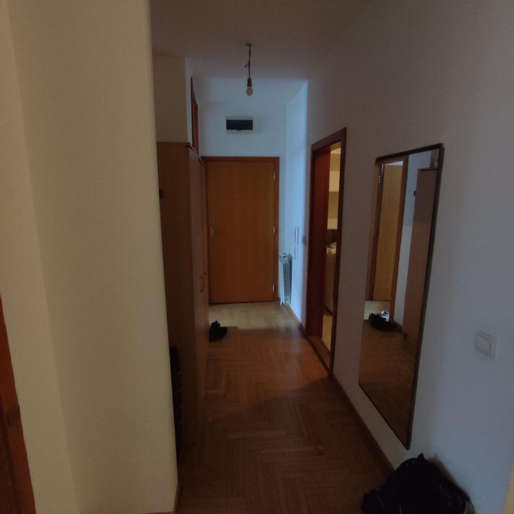 Slika 4 - Paje Jovanovića, Trosoban stan za izdavanje, 64m2, 650€