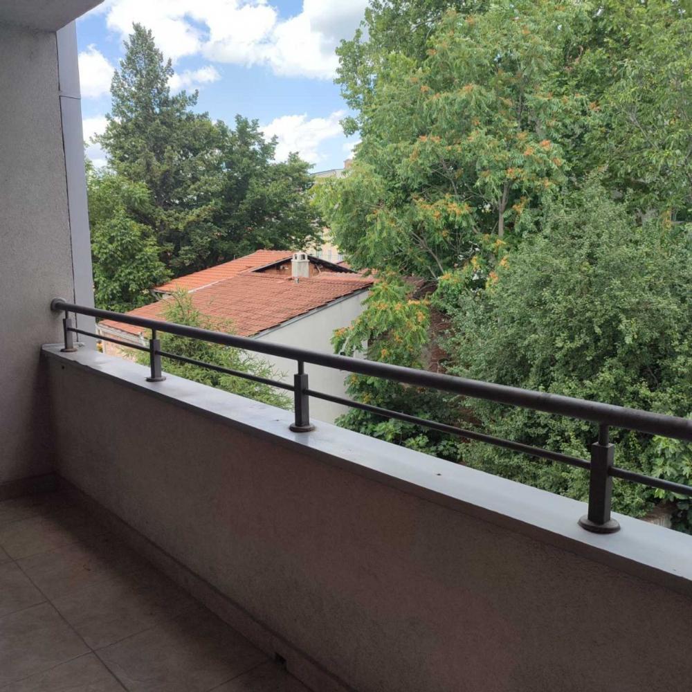 Slika 7 - Paje Jovanovića, Trosoban stan za izdavanje, 64m2, 650€