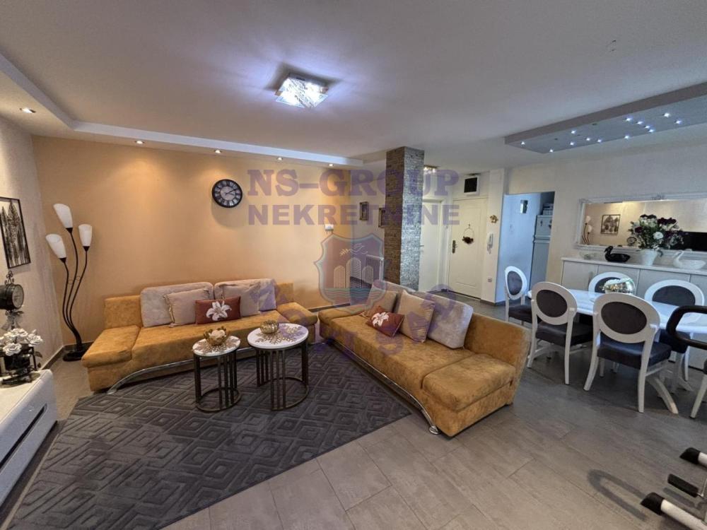 Slika 1 - Trosoban stan na prodaju, 90m2, 242.050€