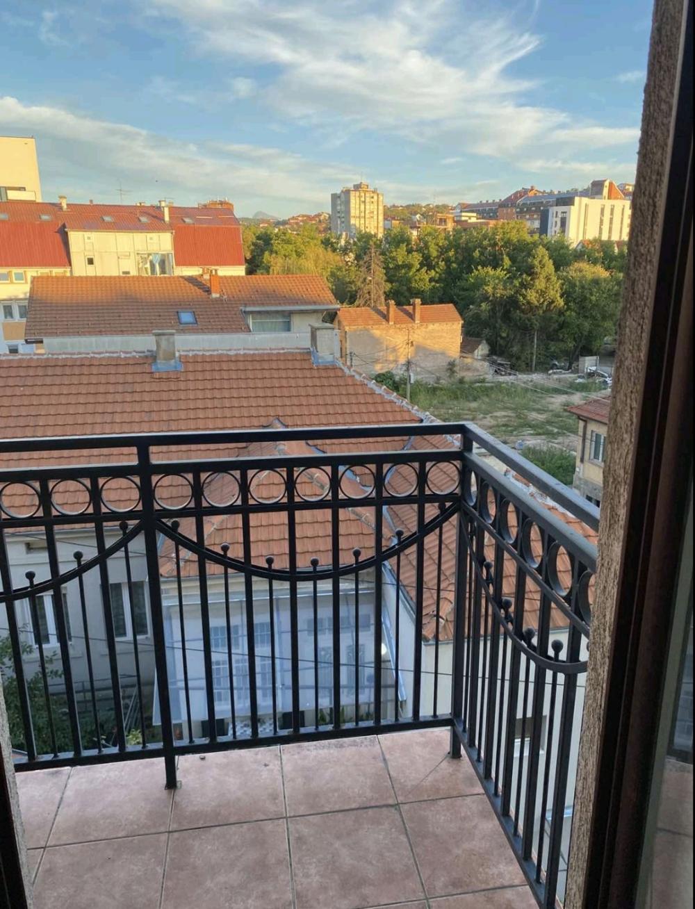 Slika 2 - Deligradska 7, Dvoiposoban stan za izdavanje, 50m2, 300€