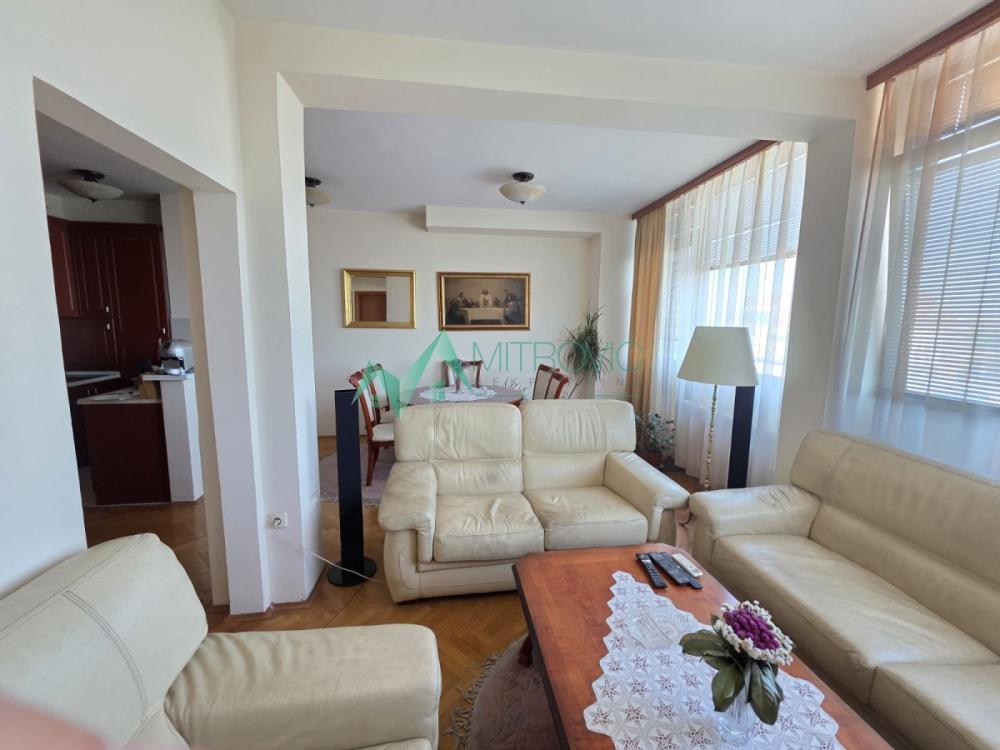 Slika 2 - Četvorosoban stan na prodaju, 148m2, 266.770€