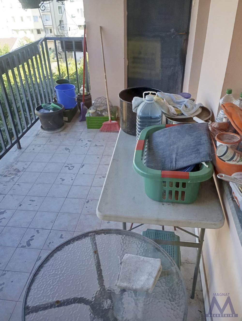 Slika 8 - Trosoban stan za izdavanje, 800€