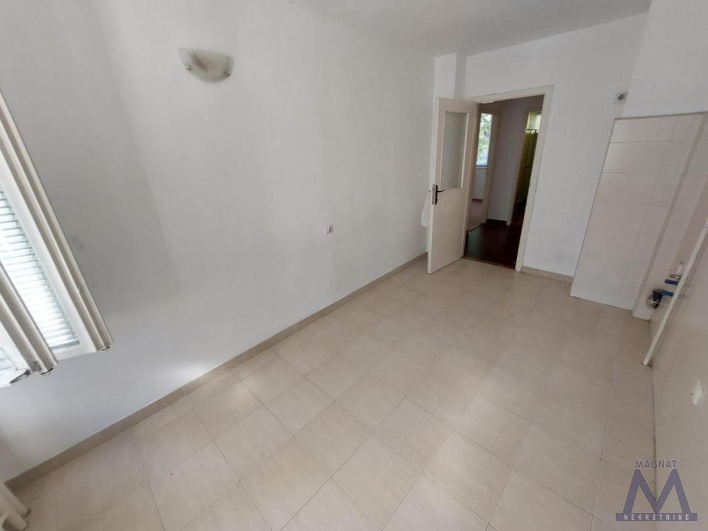 Slika 7 -  Lokal za izdavanje, 71m2, 800€