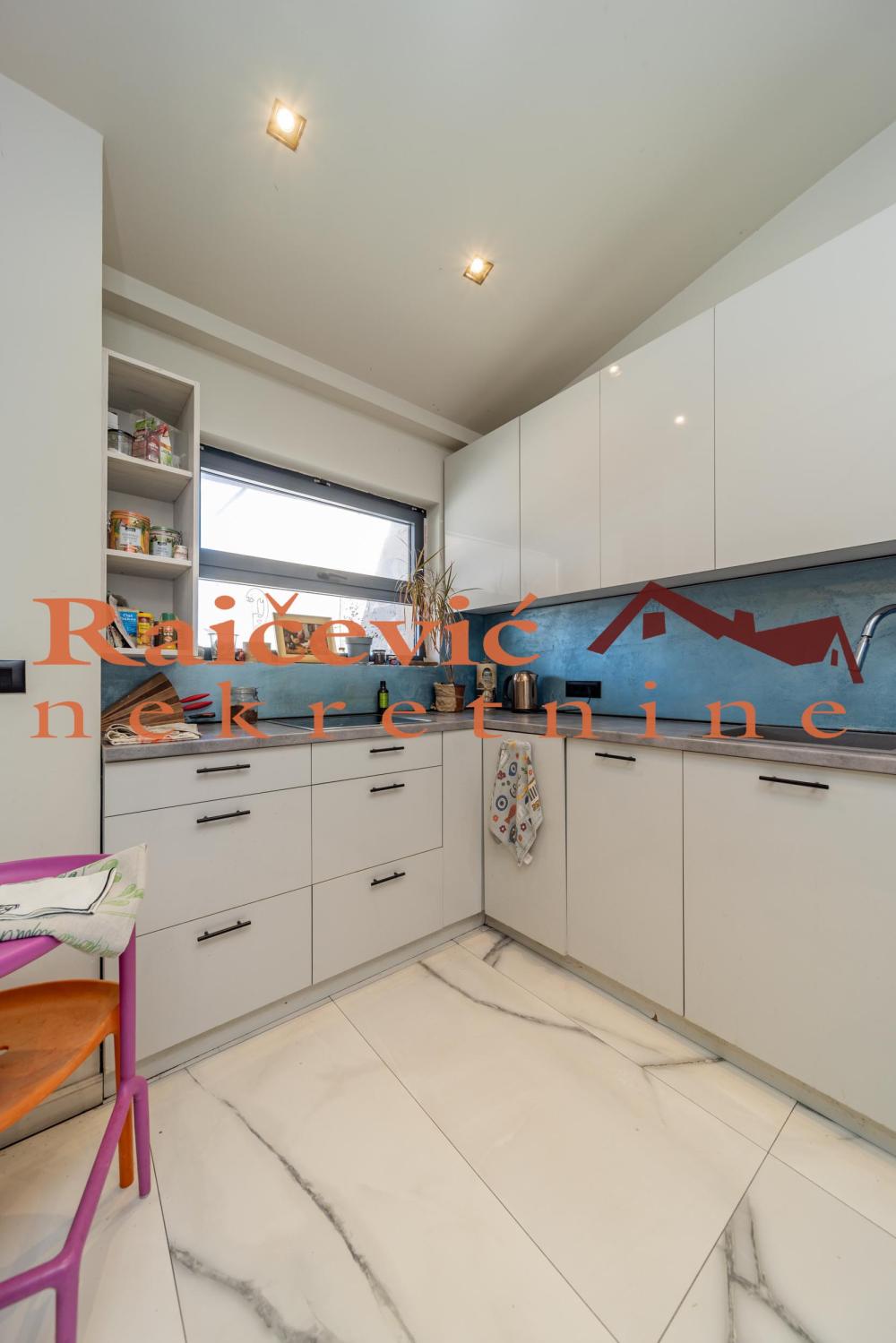 Slika 7 - Molerova, Trosoban stan na prodaju, 112m2, 460.000€