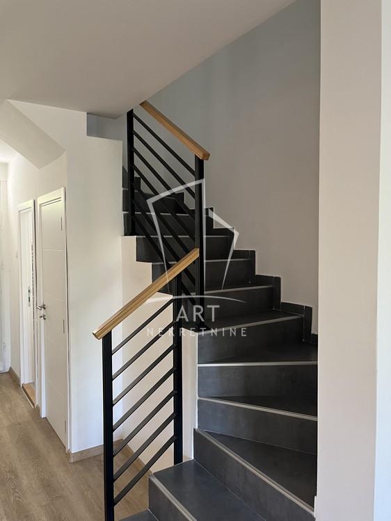 Slika 9 - Umčarska, Kuća za izdavanje, 121m2, 2.400€