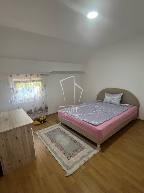 Slika 7 - Beogradska,  Kuća na prodaju, 263m2, 120.000€