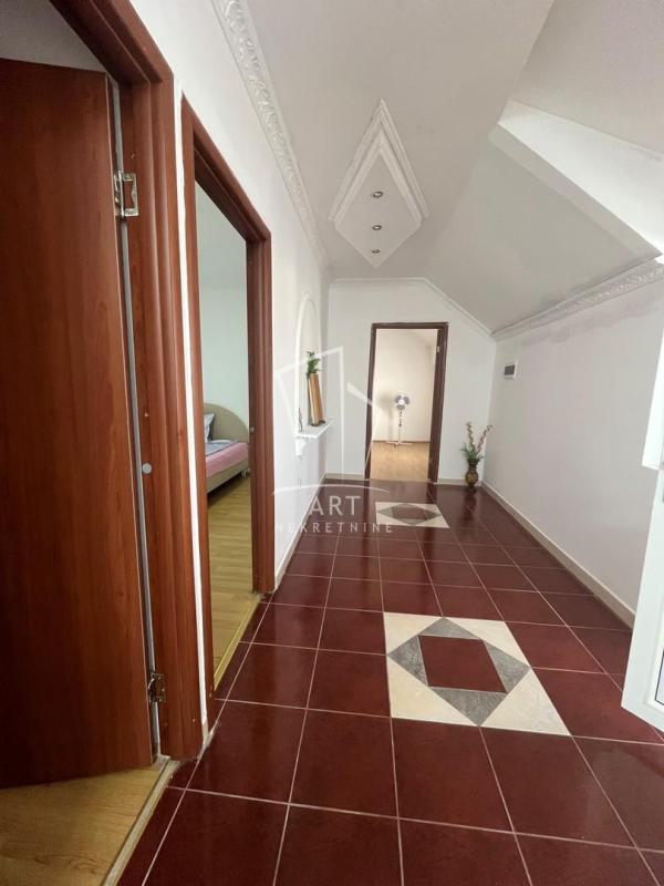 Slika 10 - Beogradska,  Kuća na prodaju, 263m2, 120.000€