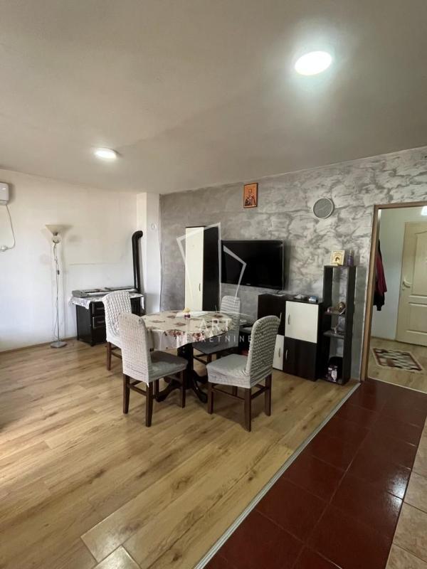 Slika 4 - Beogradska,  Kuća na prodaju, 263m2, 120.000€