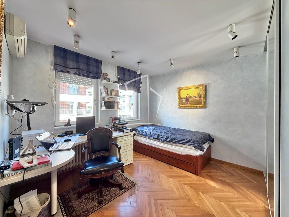 Slika 11 - Bulevar Mihajla Pupina, Četvorosoban stan na prodaju, 136m2, 575.000€