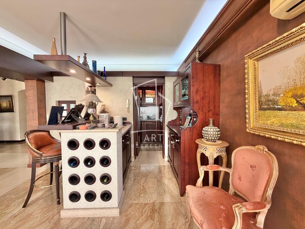 Slika 5 - Bulevar Mihajla Pupina, Četvorosoban stan na prodaju, 136m2, 575.000€