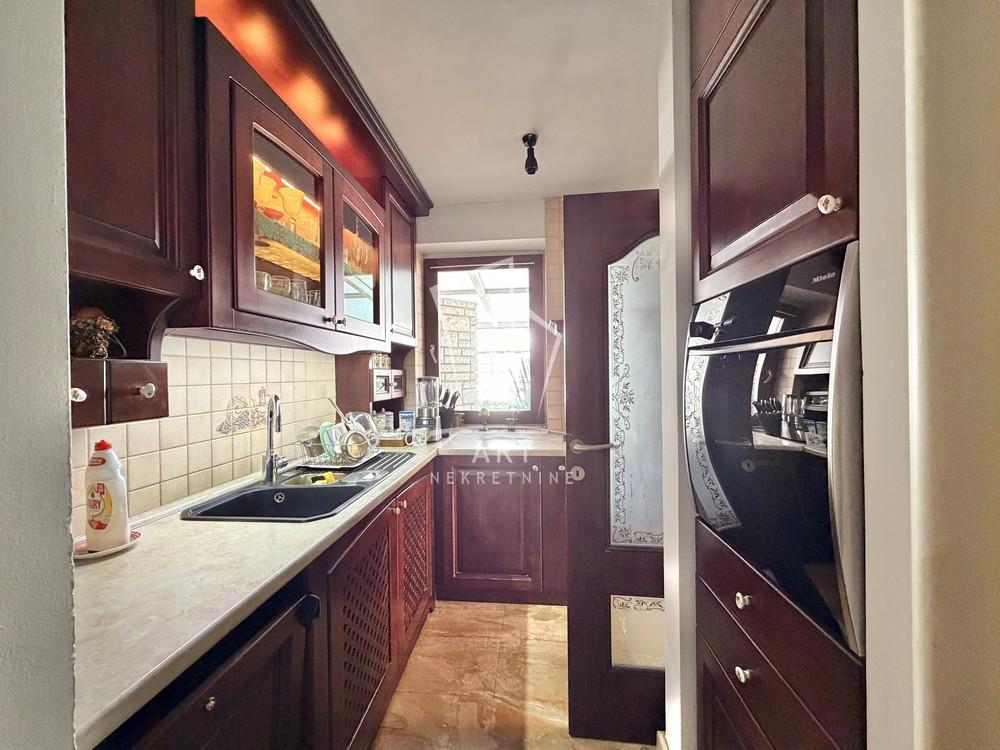 Slika 8 - Bulevar Mihajla Pupina, Četvorosoban stan na prodaju, 136m2, 575.000€