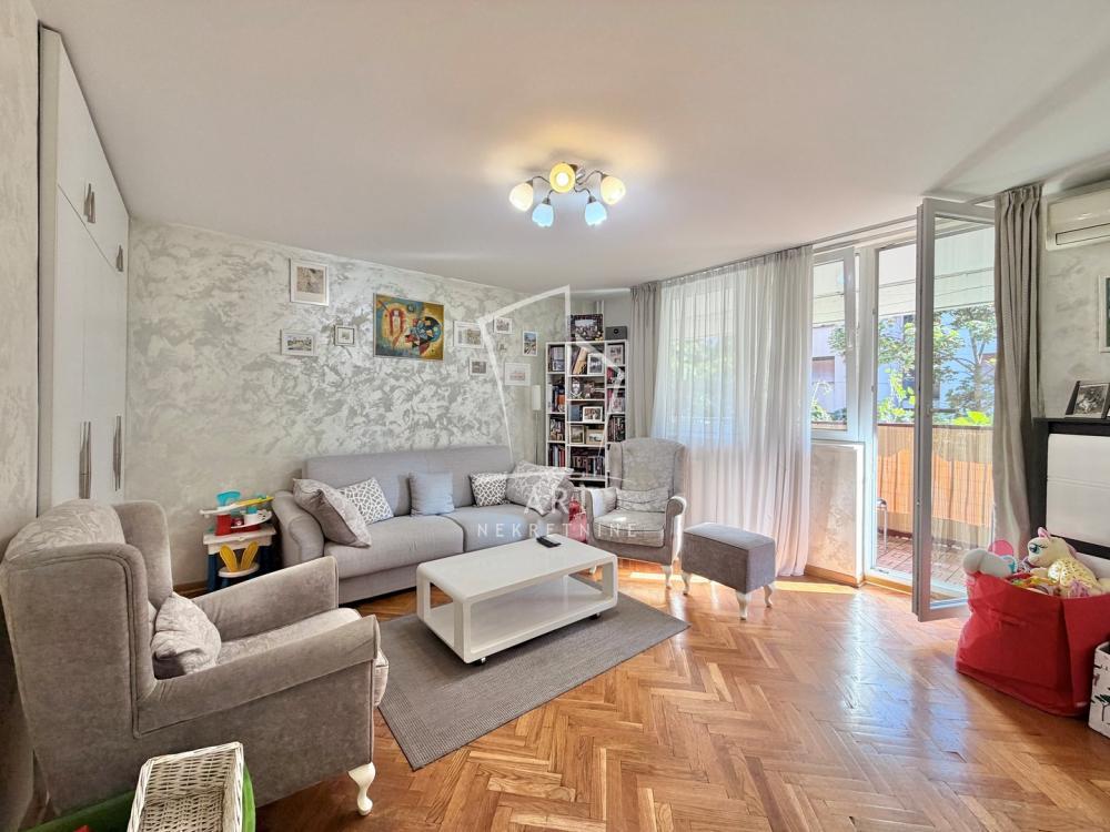 Glavna slika -Ulofa Palmea, Dvosoban stan na prodaju, 53m2, 179.000€