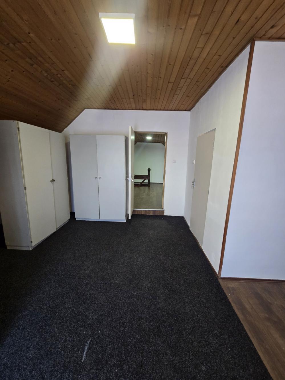 Slika 4 - Prizrenska, Trosoban stan za izdavanje, 75m2, 550€