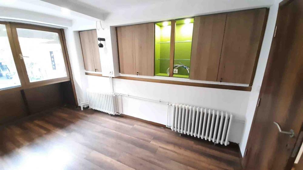 Slika 1 - Mileševska,  Lokal za izdavanje, 35m2, 400€