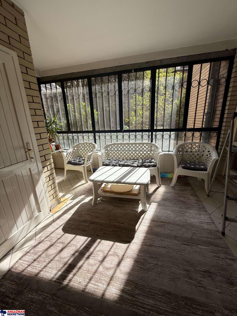 Slika 8 - Lamartinova, Trosoban stan na prodaju, 93m2, 390.000€