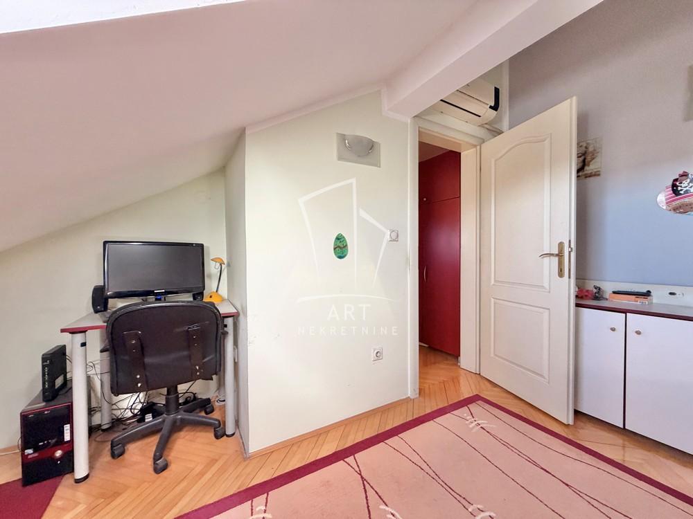 Slika 11 - Petra Lekovića, Dvoiposoban stan na prodaju, 51m2, 188.000€