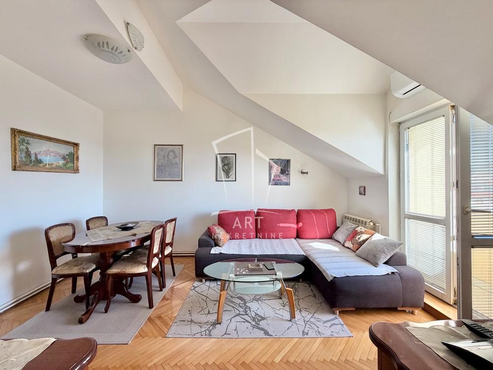 Slika 1 - Petra Lekovića, Dvoiposoban stan na prodaju, 51m2, 188.000€