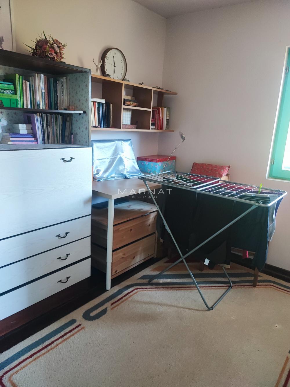 Slika 1 - Kosmajskog odreda,  Kuća na prodaju, 62m2, 175.000€