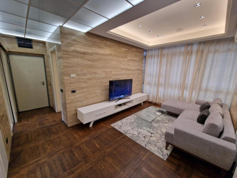 Slika 1 - Velisava Vulovića, Dvosoban stan za izdavanje, 48m2, 1.100€
