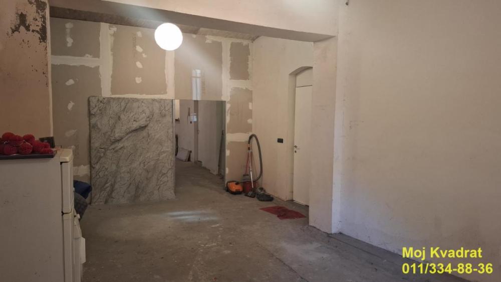 Slika 6 -  Lokal za izdavanje, 155m2, 2.500€