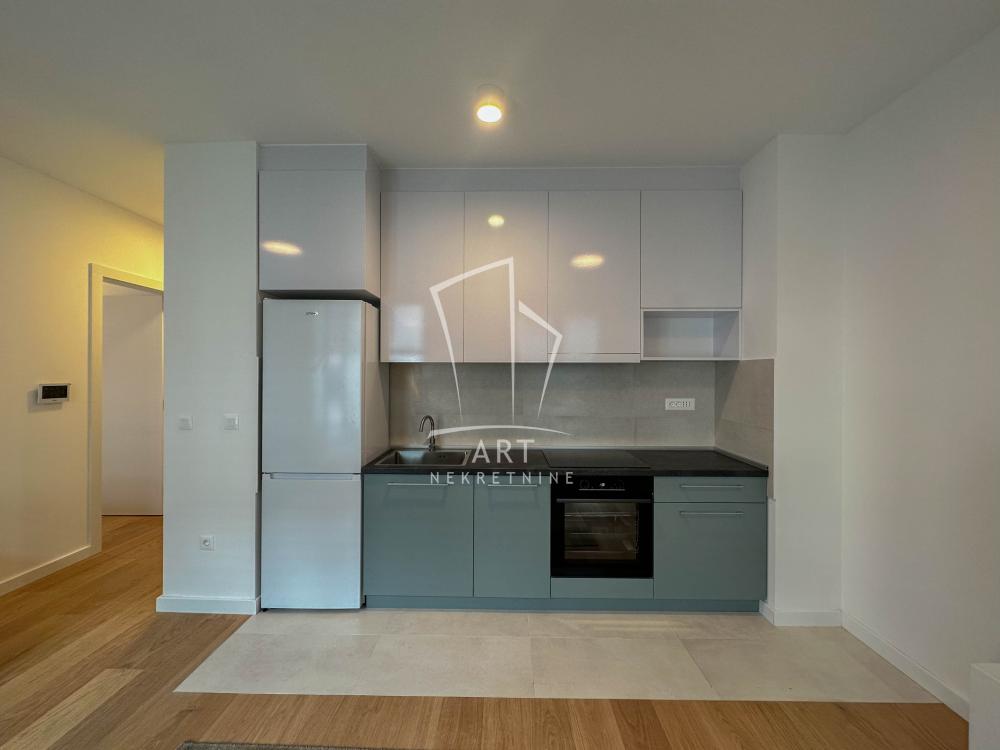 Slika 4 - Bulevar Vojvode Bojovića, Jednoiposoban stan za izdavanje, 38m2, 900€