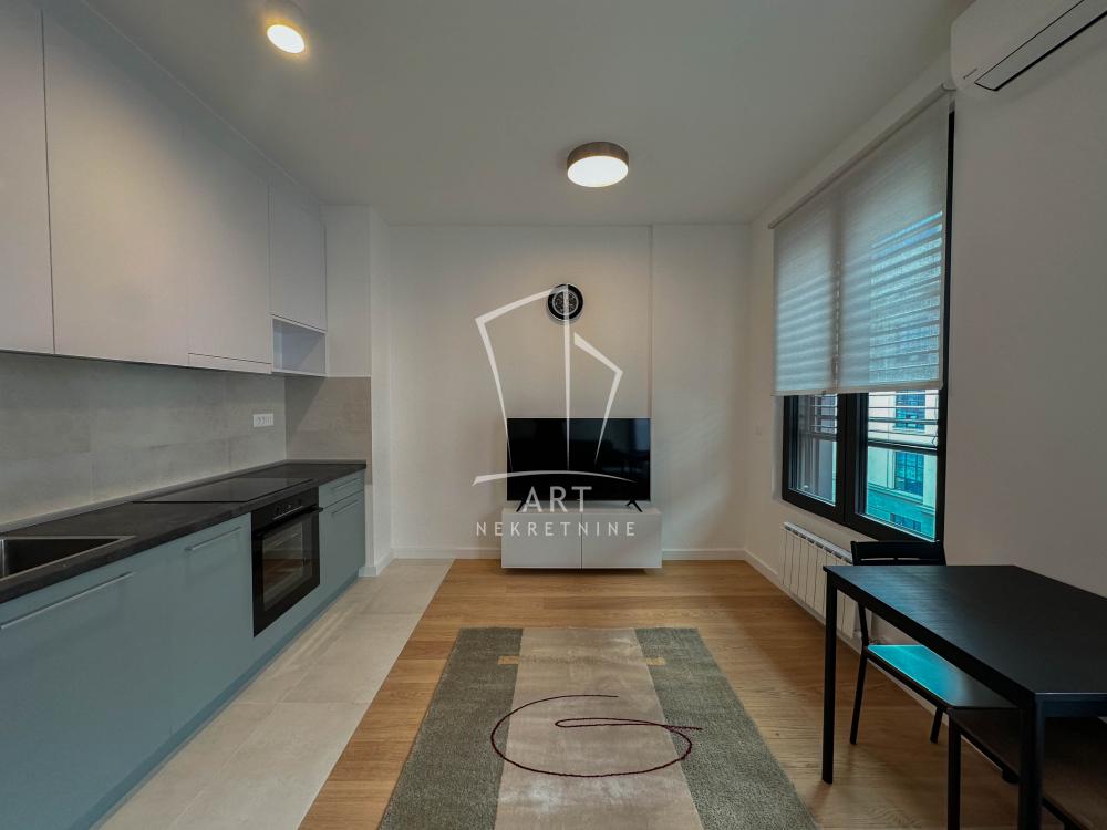 Slika 3 - Bulevar Vojvode Bojovića, Jednoiposoban stan za izdavanje, 38m2, 900€