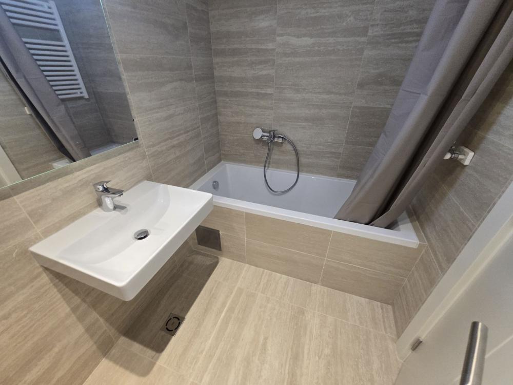 Slika 9 - Tadije Sondermajera, Četvorosoban stan za izdavanje, 105m2, 2.100€