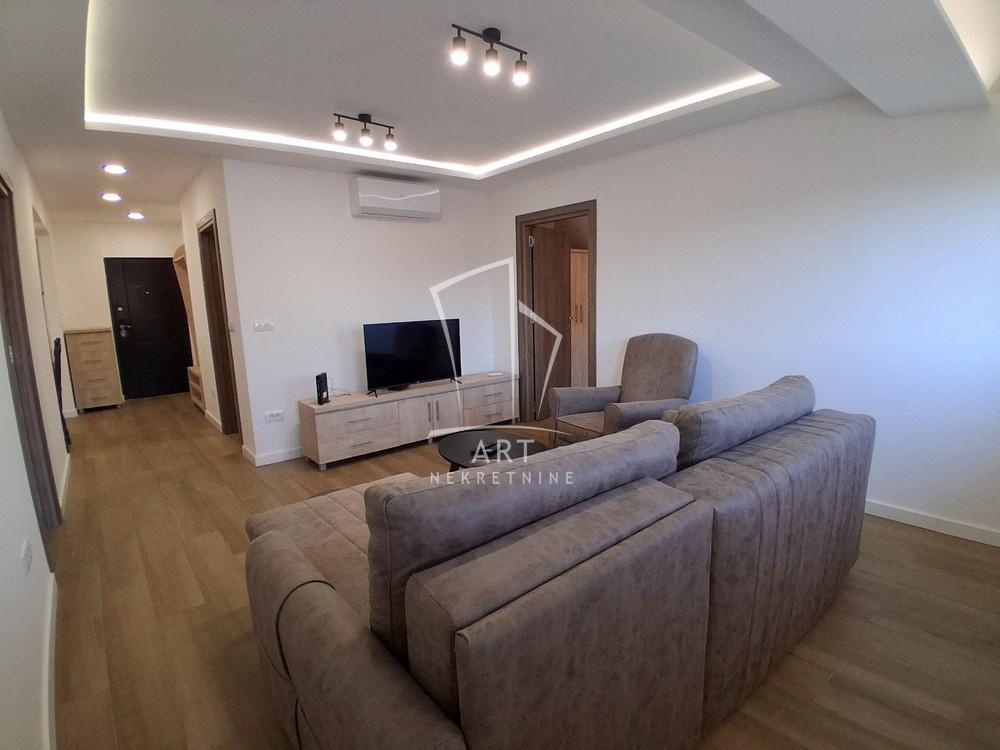 Glavna slika -Hrizantema, Trosoban stan za izdavanje, 55m2, 600€