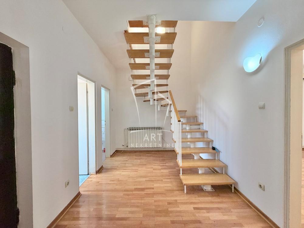 Slika 9 - Kronštatska, Četvorosoban stan za izdavanje, 103m2, 1.500€