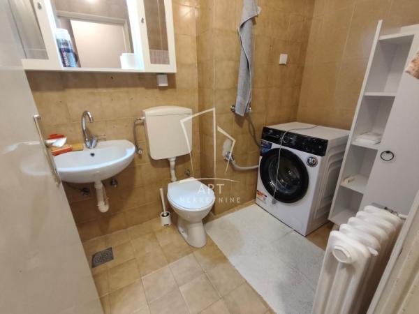 Slika 9 - Dimitrija Tucovića, Dvoiposoban stan za izdavanje, 77m2, 700€