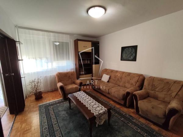 Slika 2 - Dimitrija Tucovića, Dvoiposoban stan za izdavanje, 77m2, 700€