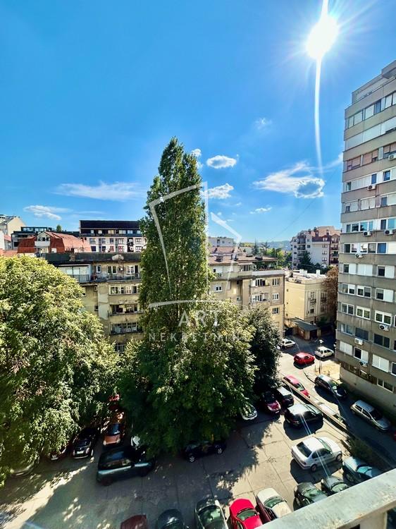 Slika 7 - Južni Bulevar, Troiposoban stan na prodaju, 81m2, 275.400€