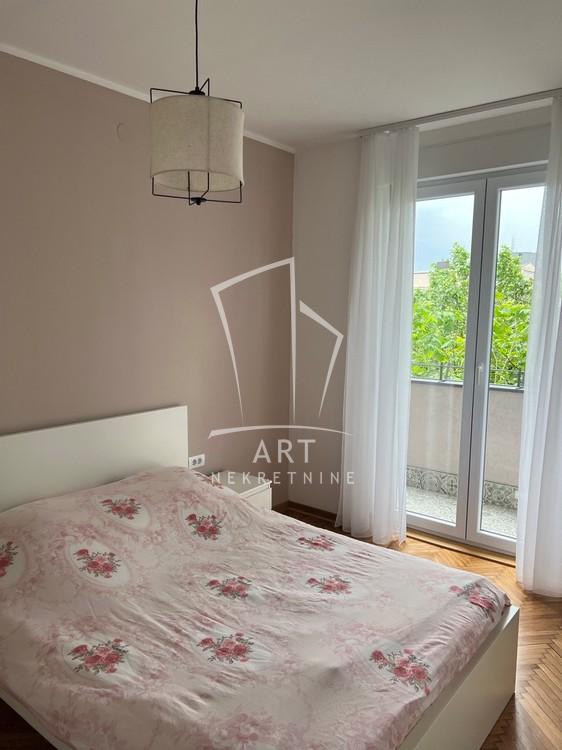 Slika 3 - Cara Dušana, Dvosoban stan za izdavanje, 47m2, 1.100€