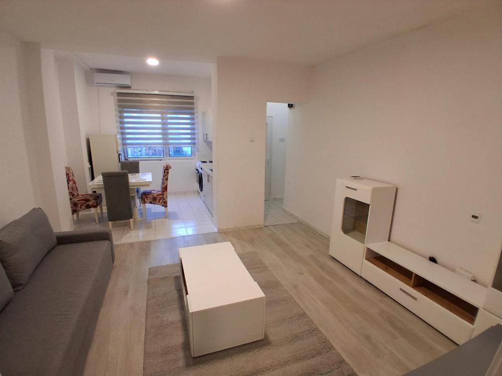 Slika 1 - Dvosoban stan za izdavanje, 53m2, 500€