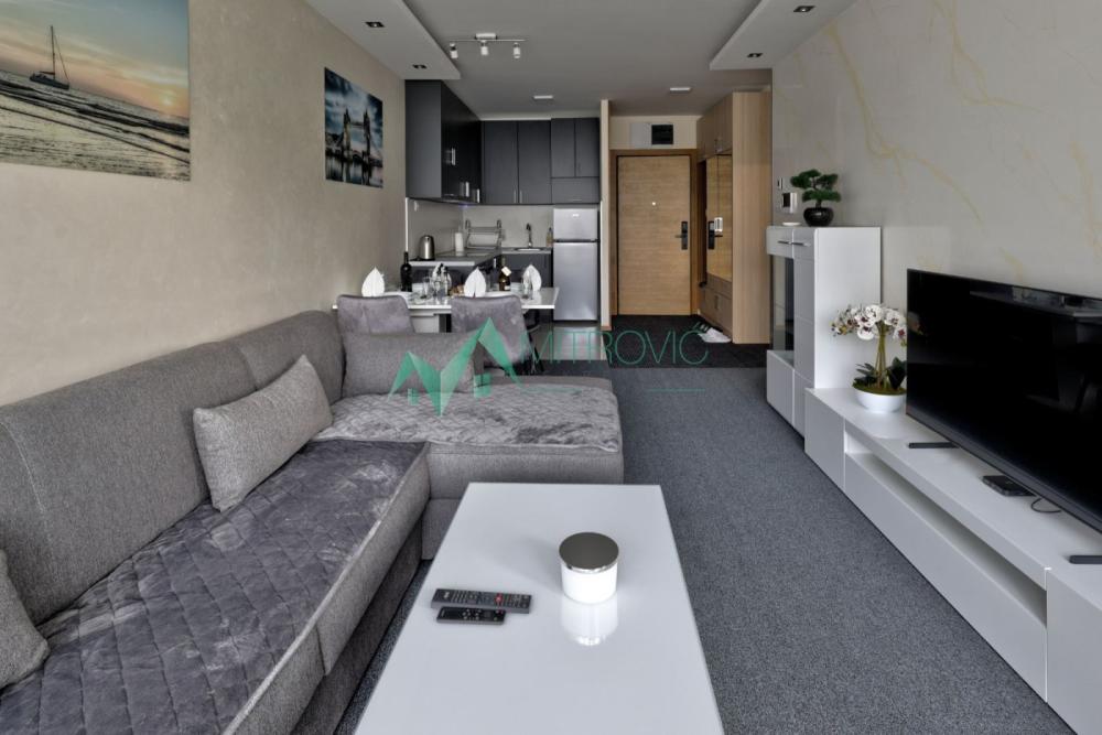 Slika 1 - Dvosoban stan za izdavanje, 44m2, 1.000€