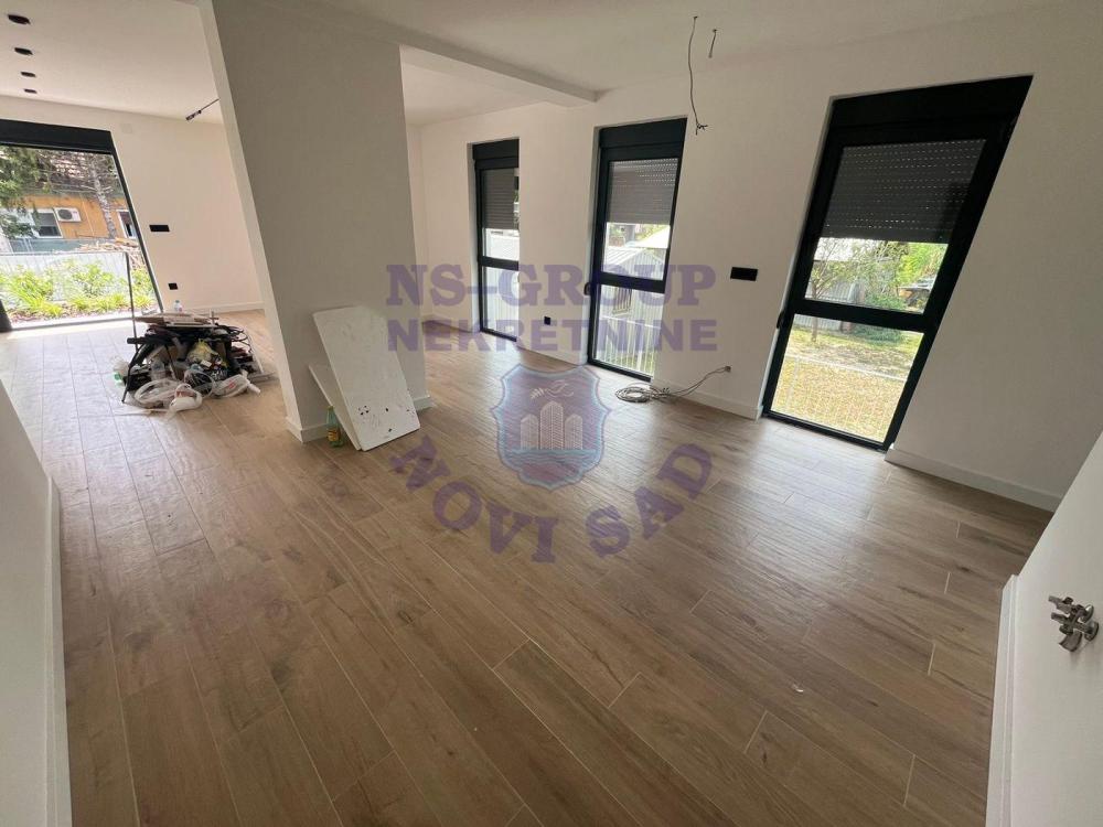 Slika 0 -  Stan na prodaju, 201m2, 401.700€