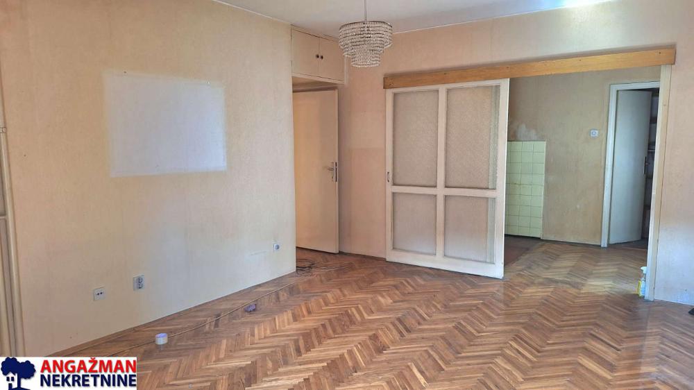 Slika 1 - Bulevar despota Stefana, Dvosoban stan na prodaju, 49m2, 185.000€