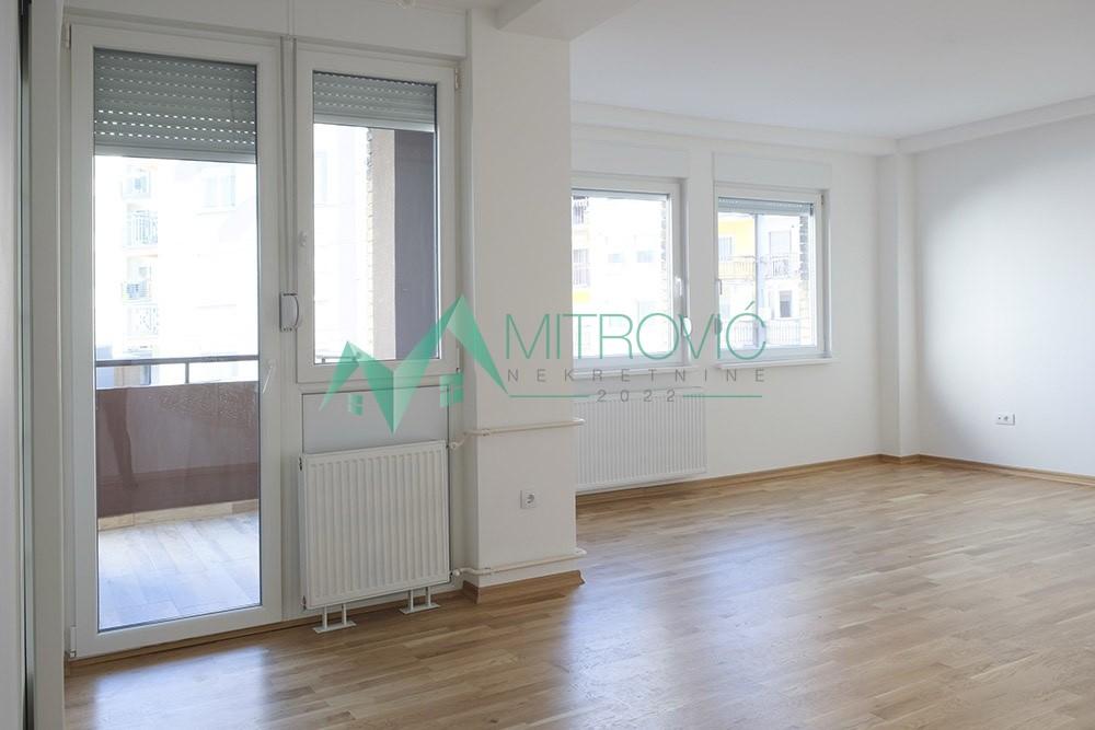 Glavna slika -Dvosoban stan za izdavanje, 55m2, 500€