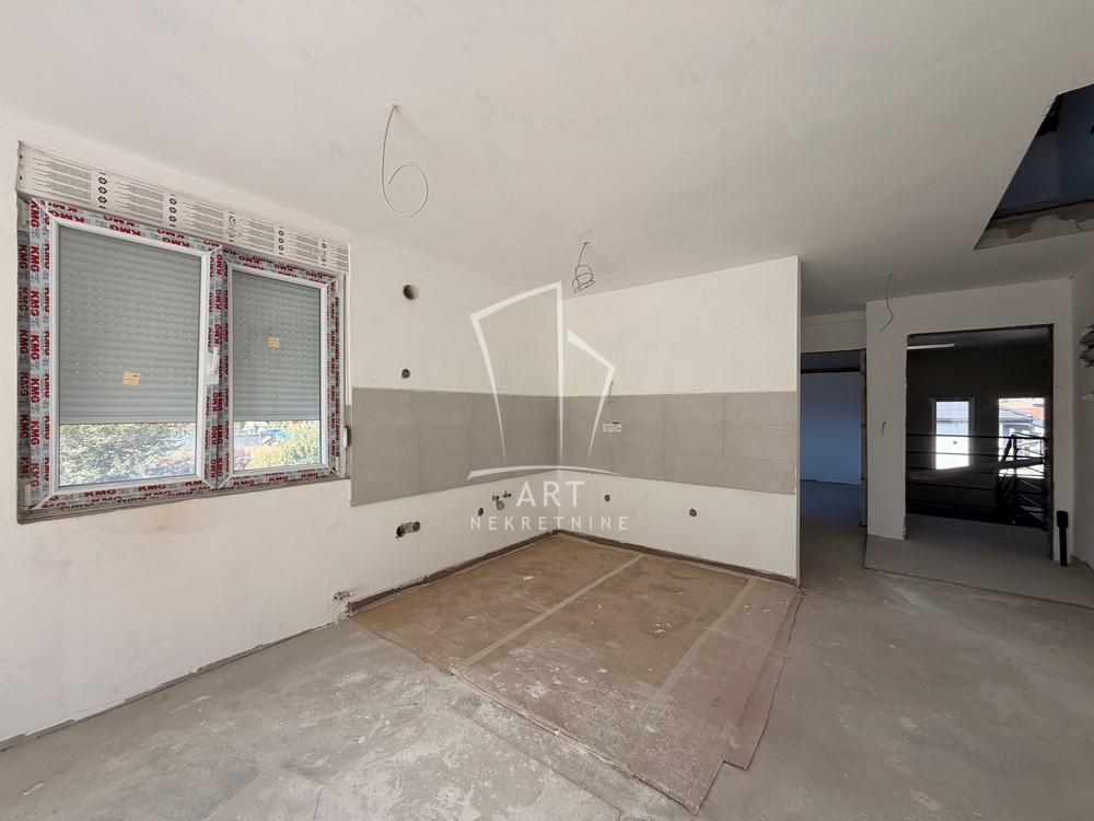 Slika 3 - Mokroluška, Trosoban stan na prodaju, 42m2, 120.000€