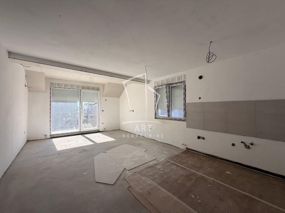 Glavna slika -Mokroluška, Trosoban stan na prodaju, 42m2, 120.000€