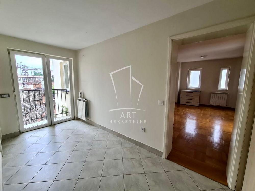 Slika 9 - Sibinjanin Janka, Četvoroiposoban stan na prodaju, 117m2, 440.000€