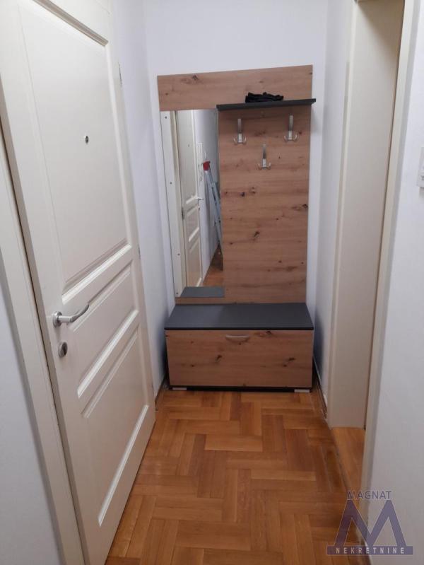 Slika 8 -  Stan za izdavanje, 300€