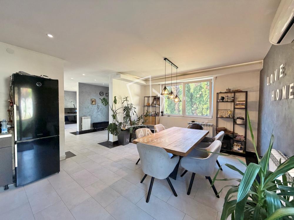 Slika 5 - Rade Kondića, Kuća na prodaju, 166m2, 339.000€