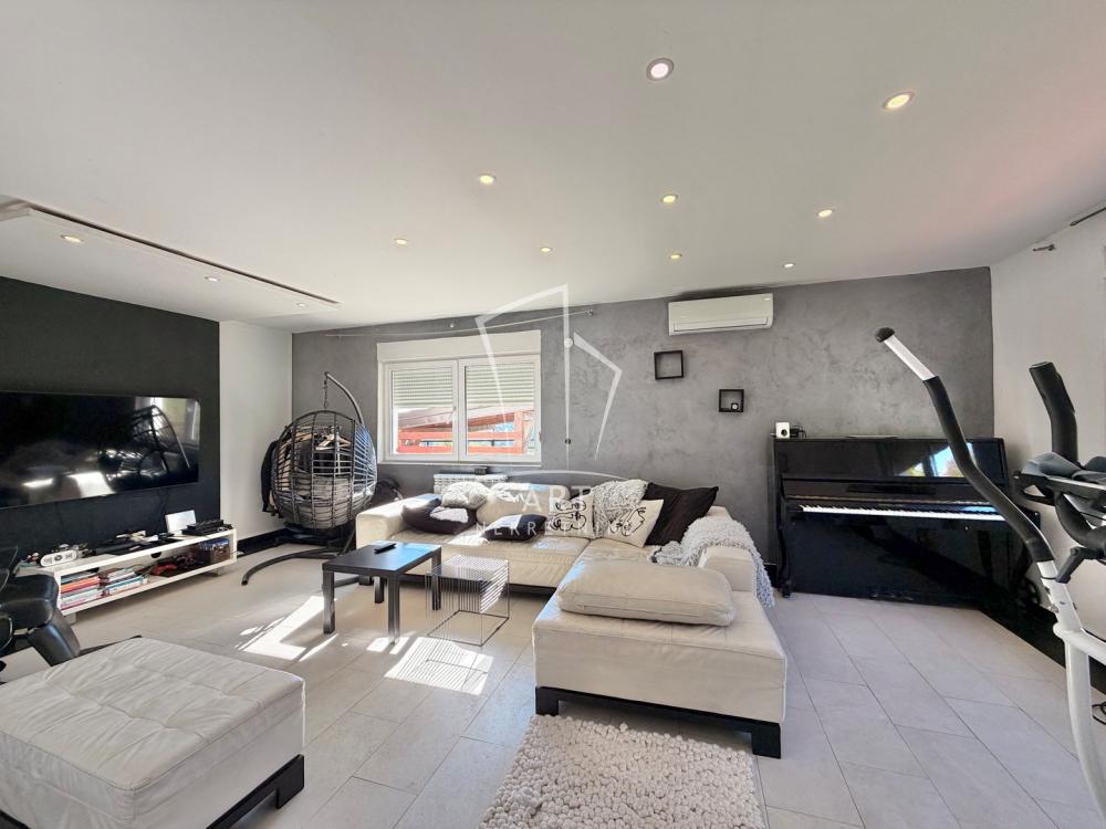 Slika 3 - Rade Kondića, Kuća na prodaju, 166m2, 339.000€